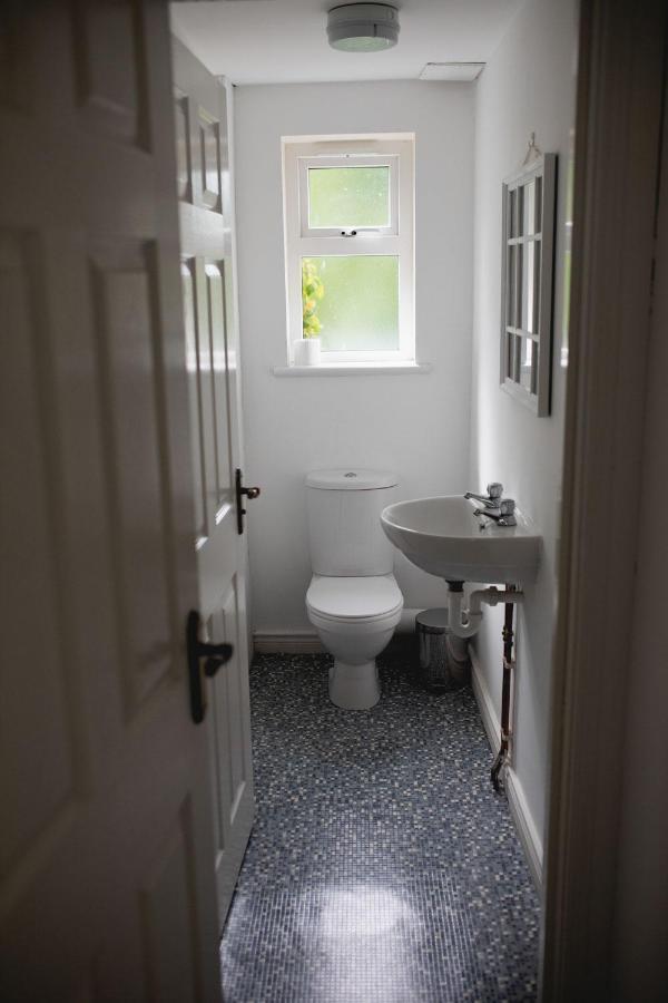 Vanity Ballycastle Diamond 2 Bedroom Apartment Bagian luar foto