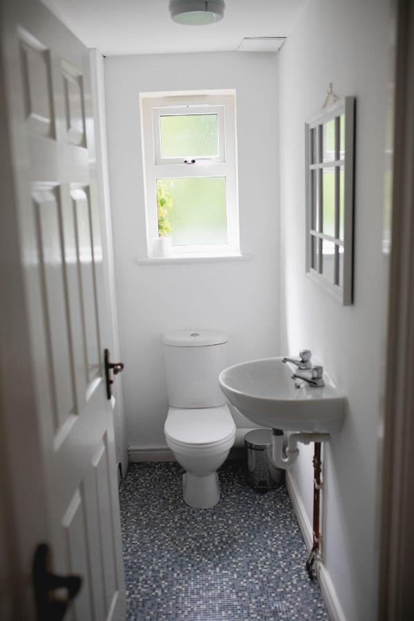 Vanity Ballycastle Diamond 2 Bedroom Apartment Bagian luar foto