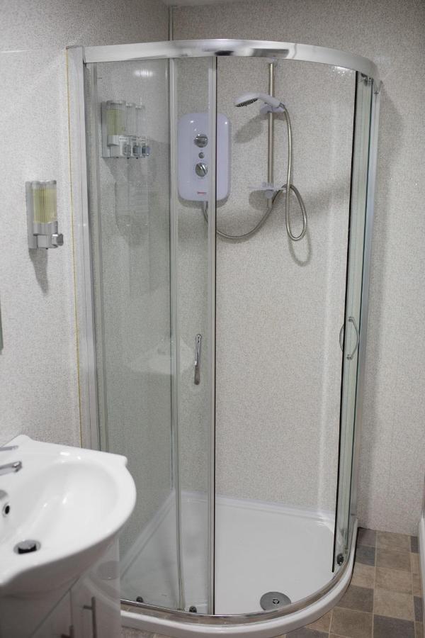 Vanity Ballycastle Diamond 2 Bedroom Apartment Bagian luar foto